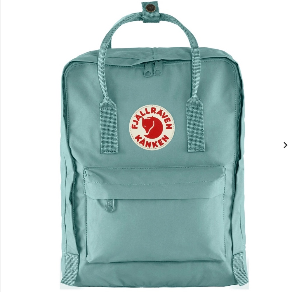 NWT Fjallraven Kanken Original Backpack in Sky Blue